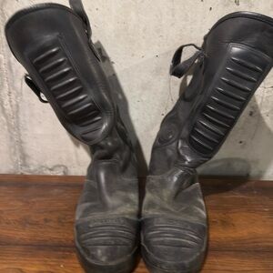 Men's Black Motorcycle Boots - Tall Protective Riding Boots